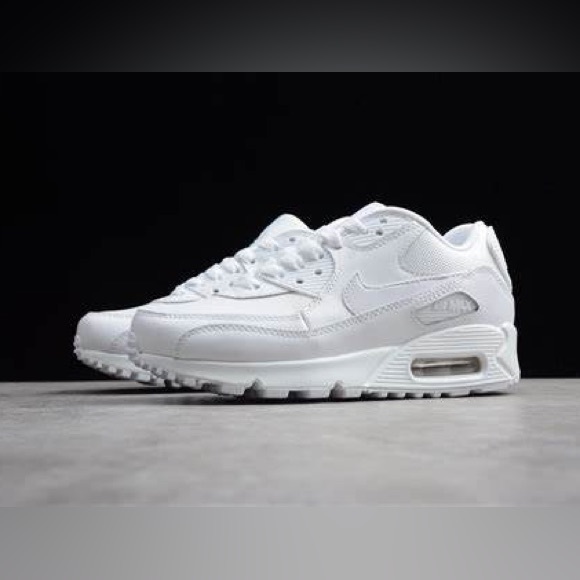 Nike Air Max 90 White/White NIB - Picture 4 of 6